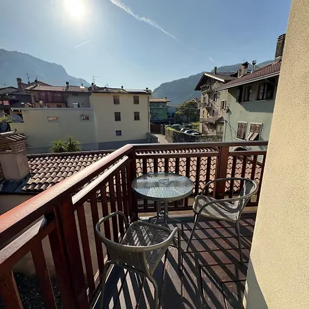 Casa Pitem Bed and Breakfast Torbole Sul Garda Camera foto