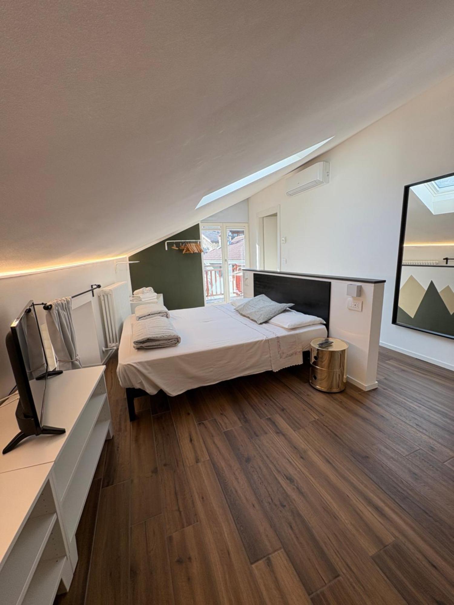 Casa Pitem Bed & Breakfast Torbole Sul Garda